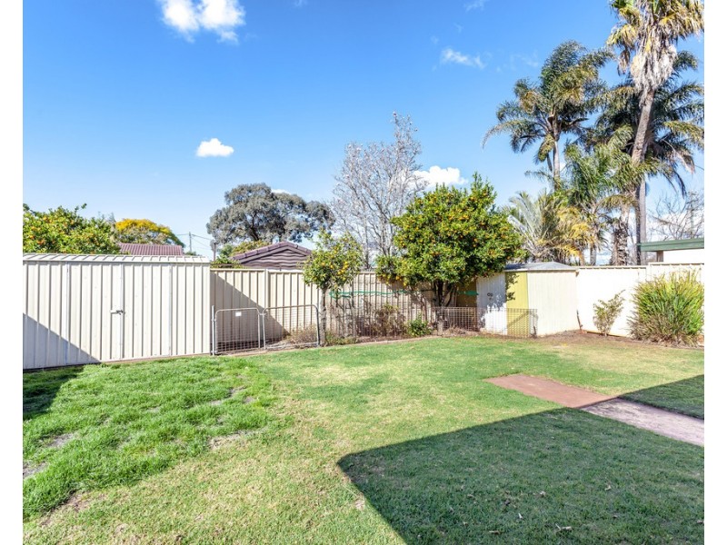 30 Honey Street, Harristown QLD 4350