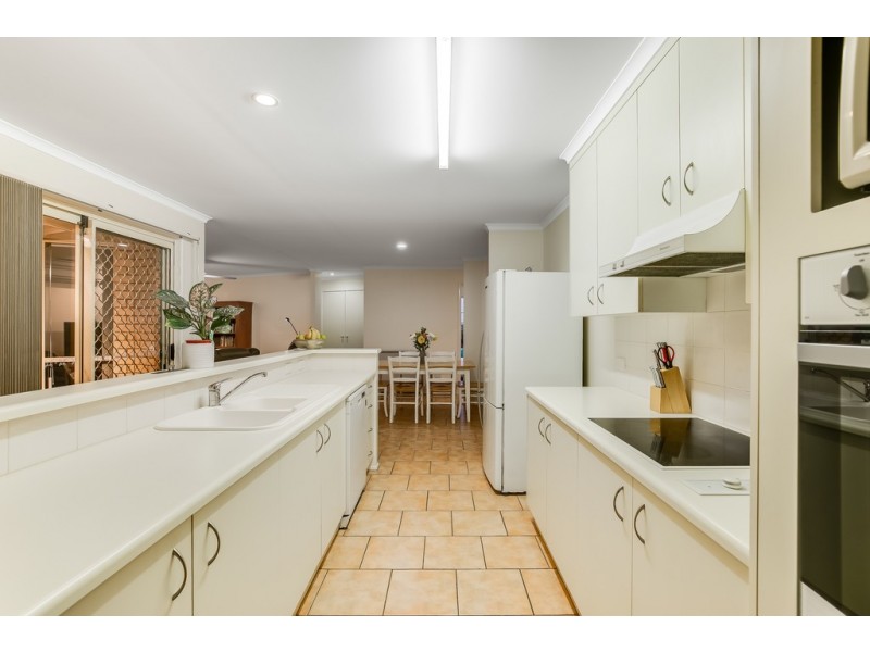 22 Halsworth Street, Cranley QLD 4350