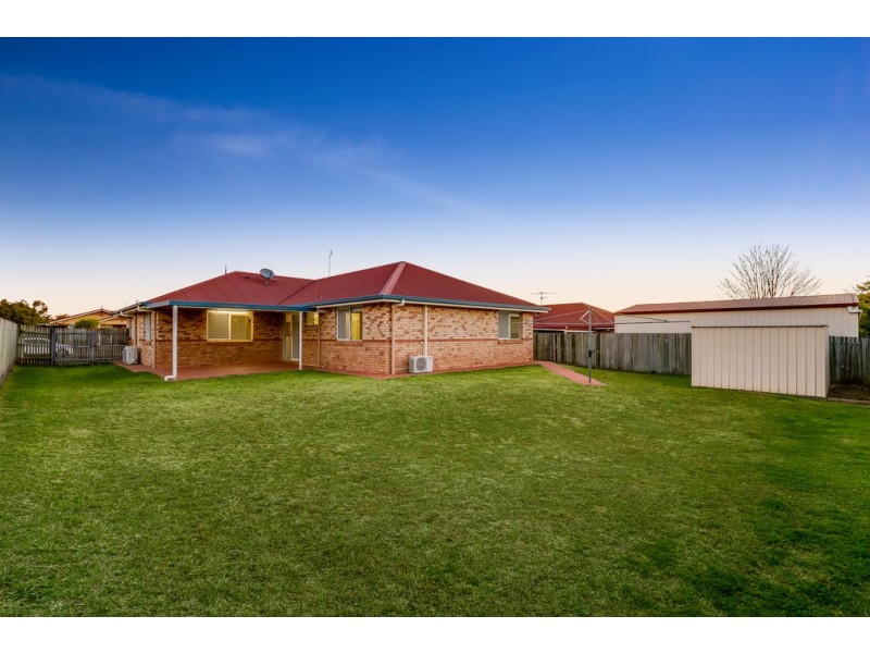 19 Freyling Court, Kearneys Spring QLD 4350