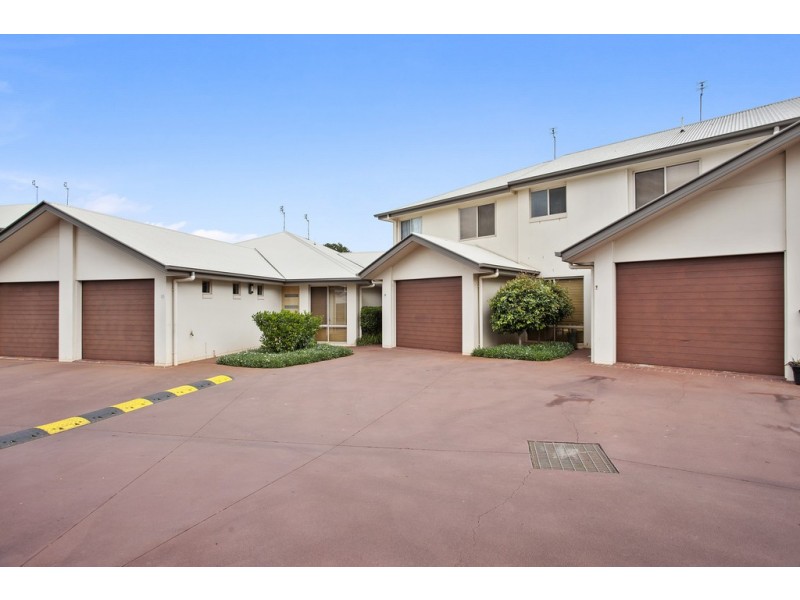 Unit 10/16 Anzac Avenue, Newtown QLD 4350