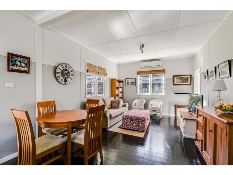 11 Blackdown Street, Harristown QLD 4350