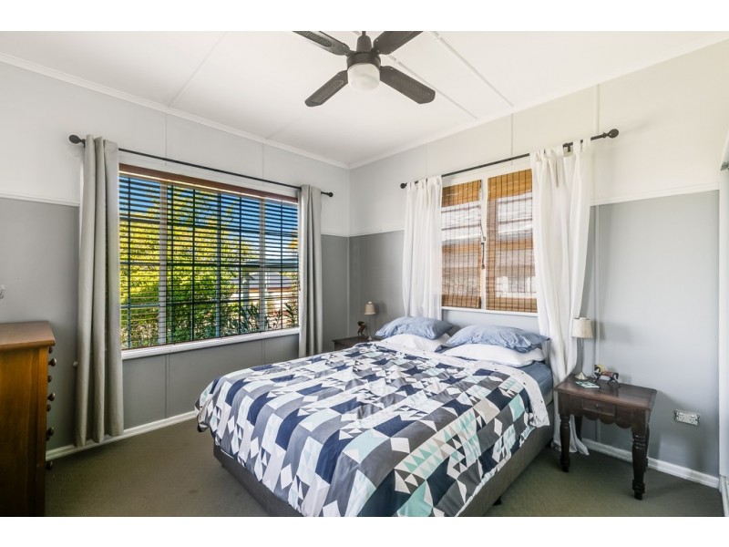 11 Blackdown Street, Harristown QLD 4350