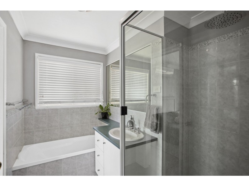 45 Blue Gum Drive, Newtown QLD 4350