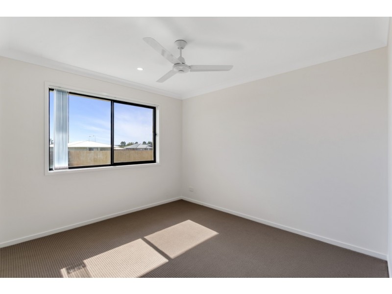 2/5 Murwillock Street, Cambooya QLD 4358