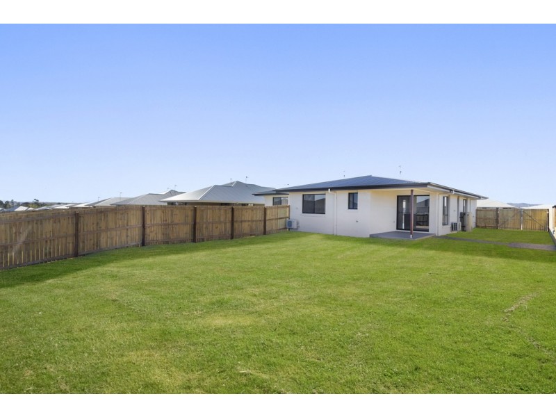 1/47 Myrtleford Crescent, Cambooya QLD 4358