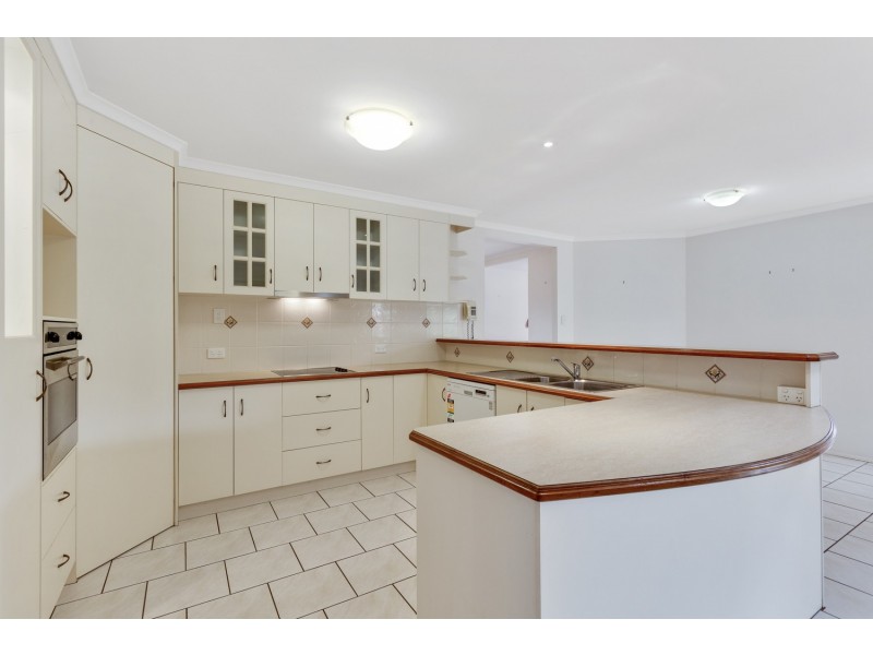 18 Bunya View Drive, Highfields QLD 4352