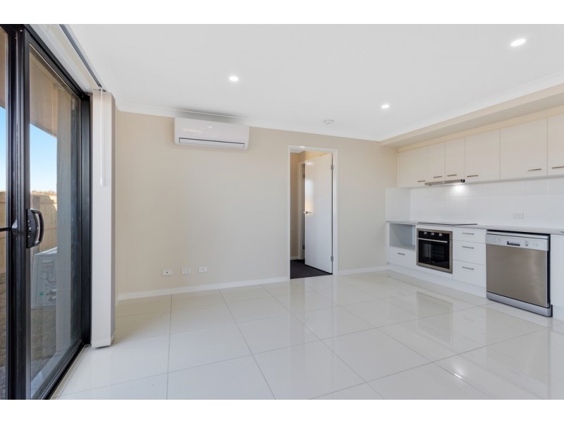 1/116 Magpie Drive, Cambooya QLD 4358