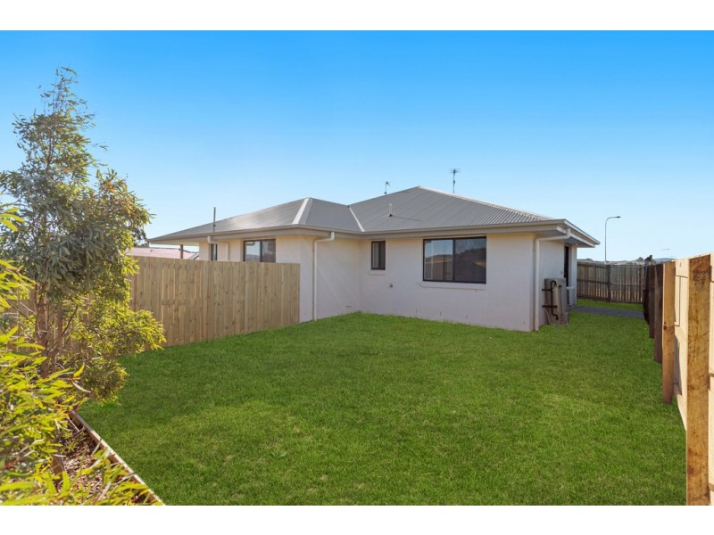 1/116 Magpie Drive, Cambooya QLD 4358