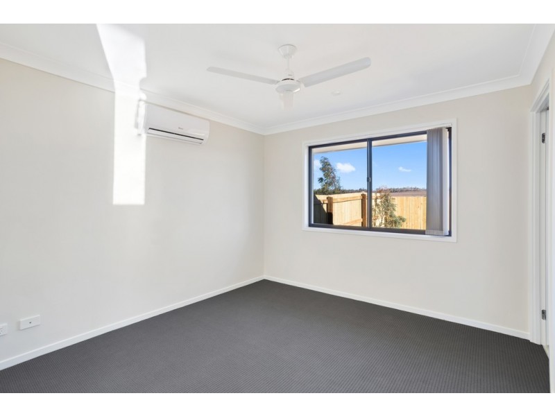 2/116 Magpie Drive, Cambooya QLD 4358