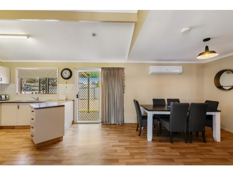 9 Moore Crescent, Wilsonton QLD 4350