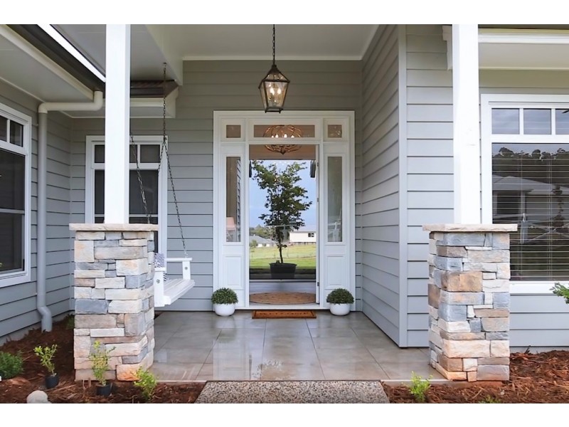 2 Daybreak Close, Cabarlah QLD 4352