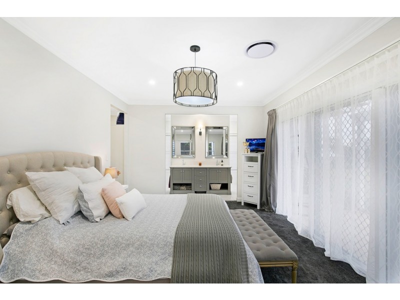 2 Daybreak Close, Cabarlah QLD 4352