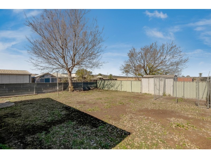 104 Main Street, Westbrook QLD 4350