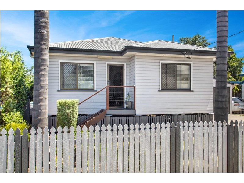 36 Stehn Street, Harristown QLD 4350