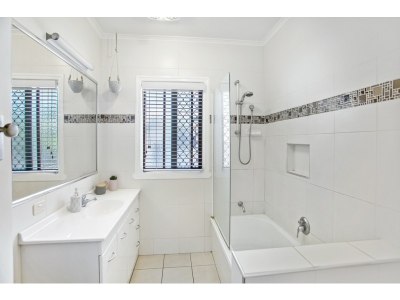 36 Stehn Street, Harristown QLD 4350