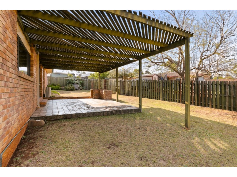 5 Karyn Street, Centenary Heights QLD 4350