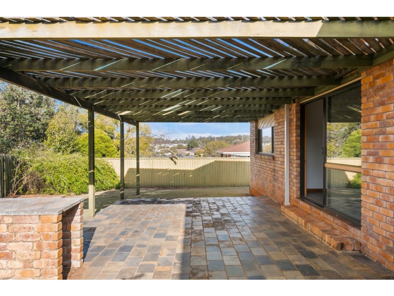 5 Karyn Street, Centenary Heights QLD 4350