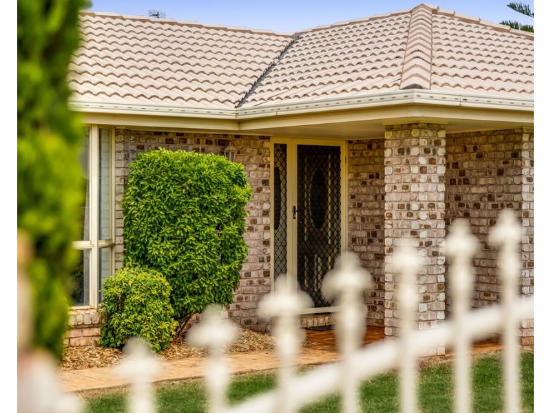 526 Greenwattle Street, Newtown QLD 4350