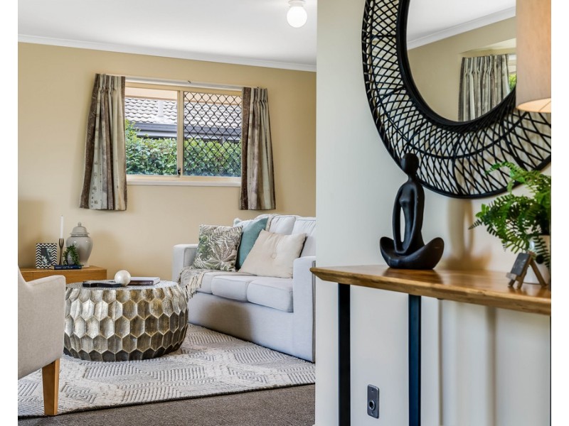 526 Greenwattle Street, Newtown QLD 4350