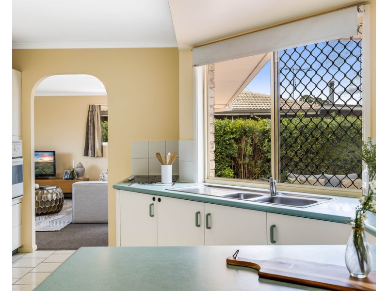 526 Greenwattle Street, Newtown QLD 4350