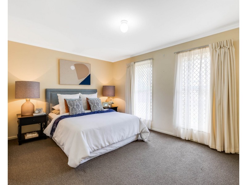 526 Greenwattle Street, Newtown QLD 4350