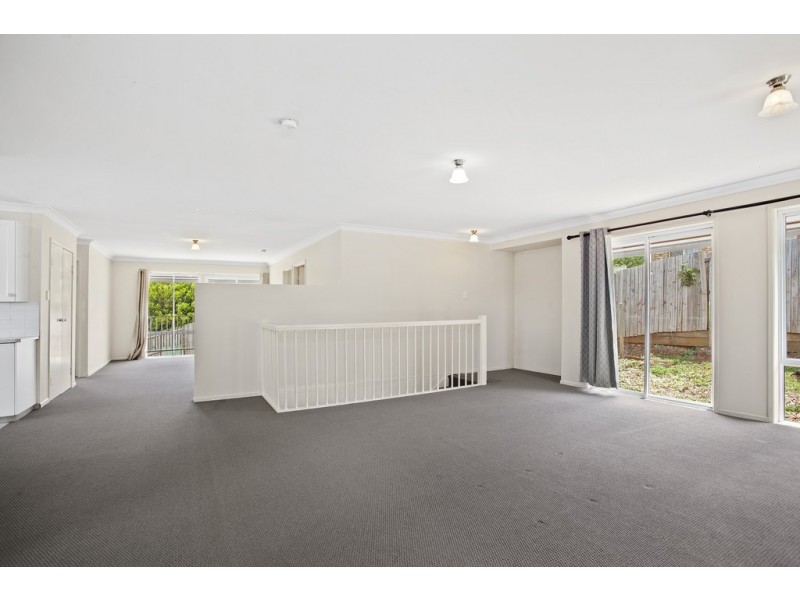 44 Hogg Street, Rockville QLD 4350