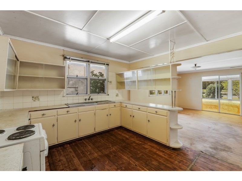 33 Cohoe Street, Rangeville QLD 4350