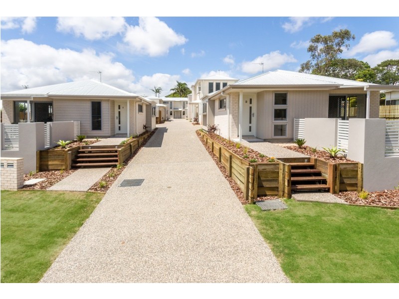 2/6 Swallow Court, Newtown QLD 4350