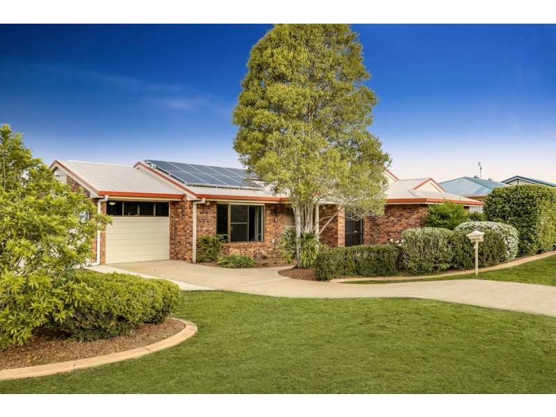 44 Broadfoot Street, Kearneys Spring QLD 4350