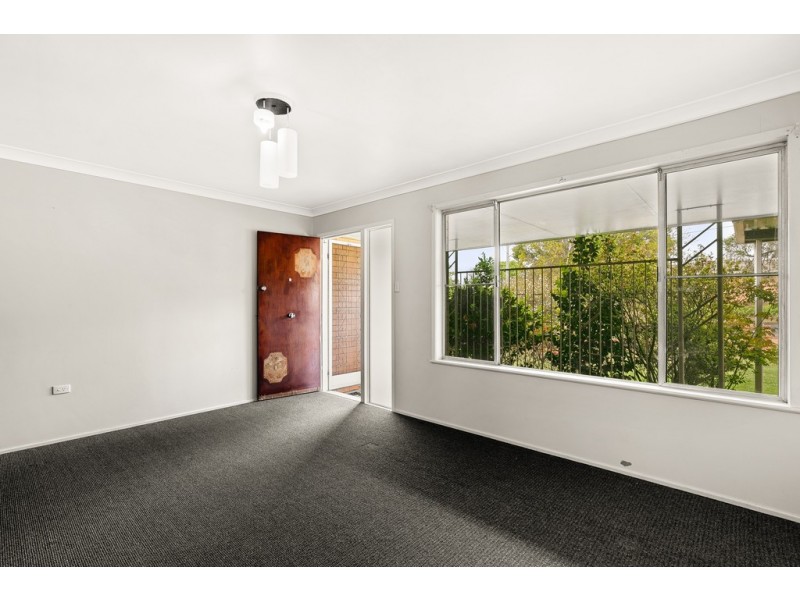 1 Clive Crescent, Darling Heights QLD 4350