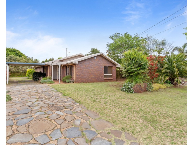 41 Broadfoot Street, Kearneys Spring QLD 4350
