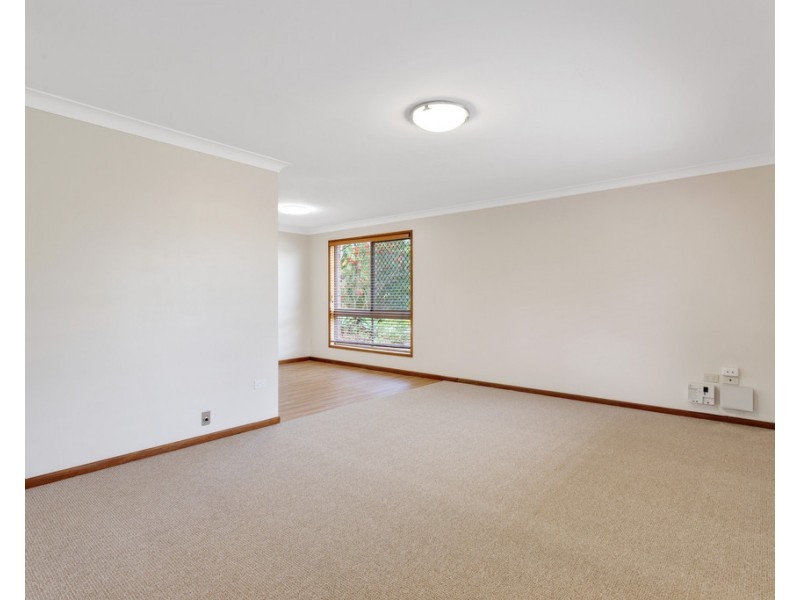 41 Broadfoot Street, Kearneys Spring QLD 4350