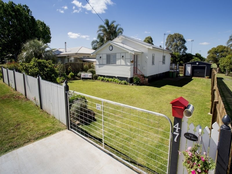 47 Dalmeny Street, Wilsonton QLD 4350