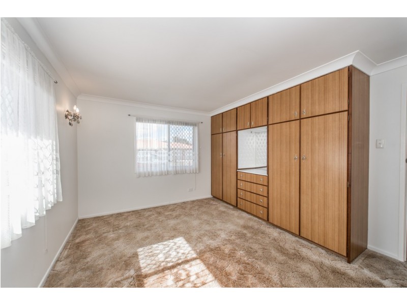 29 Chilla Street, Harristown QLD 4350