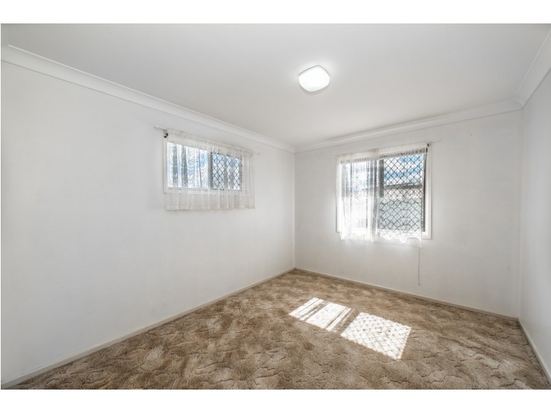 29 Chilla Street, Harristown QLD 4350