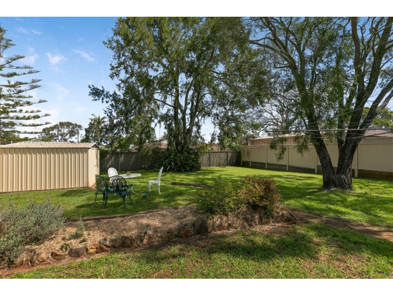 12 Clarice Street, Harristown QLD 4350
