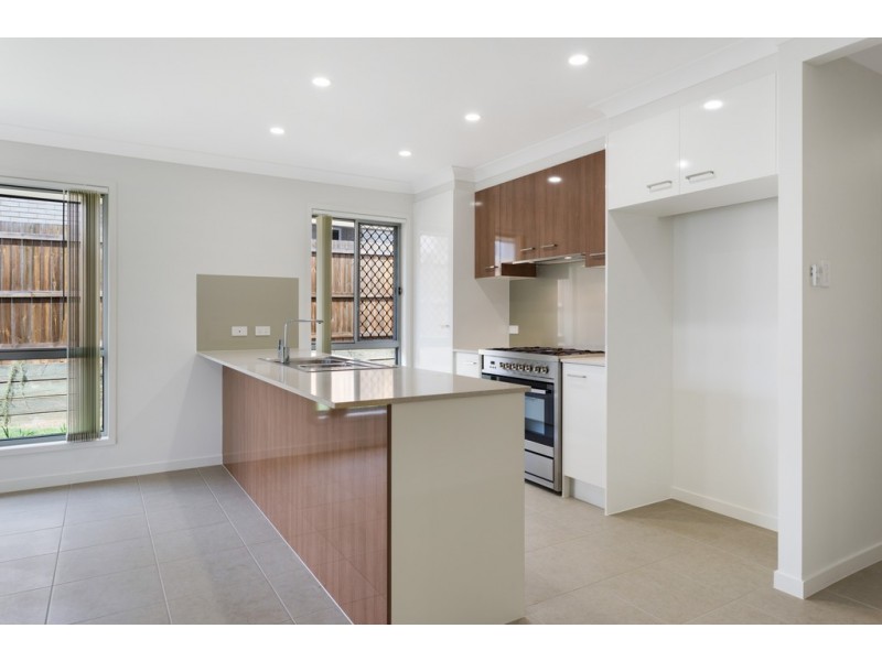 13 Mariette Street, Harristown QLD 4350