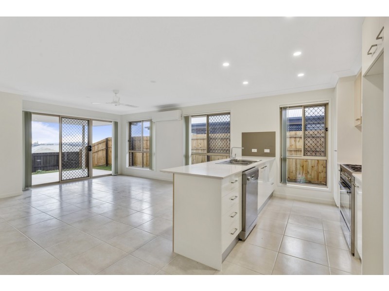 26 Mariette Street, Harristown QLD 4350