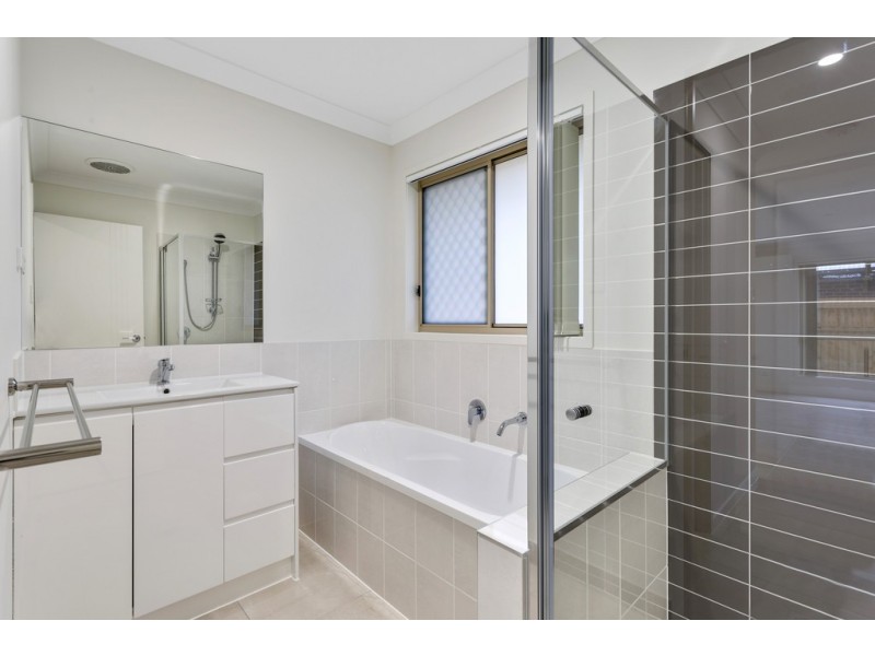 26 Mariette Street, Harristown QLD 4350