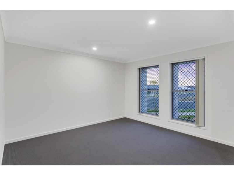 30 Mariette Street, Harristown QLD 4350