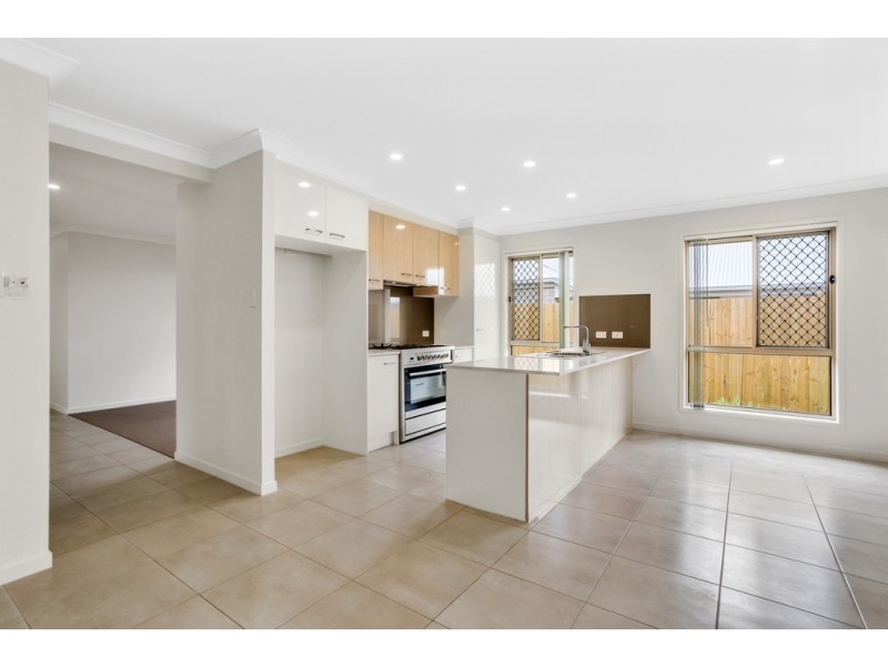 37 Negrita Street, Harristown QLD 4350