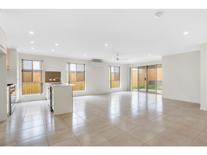 37 Negrita Street, Harristown QLD 4350