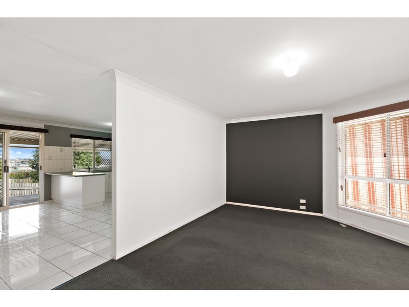 72 Glenvale Road, Harristown QLD 4350