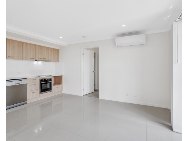 2/80 Magpie Drive, Cambooya QLD 4358