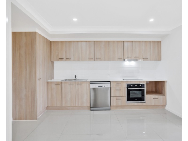 2/80 Magpie Drive, Cambooya QLD 4358
