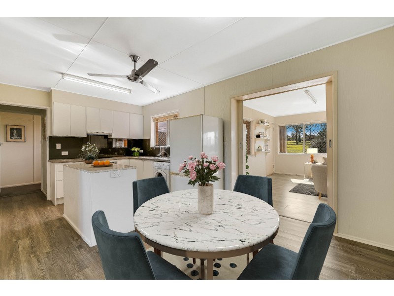 17 Nuss Street, Wilsonton QLD 4350