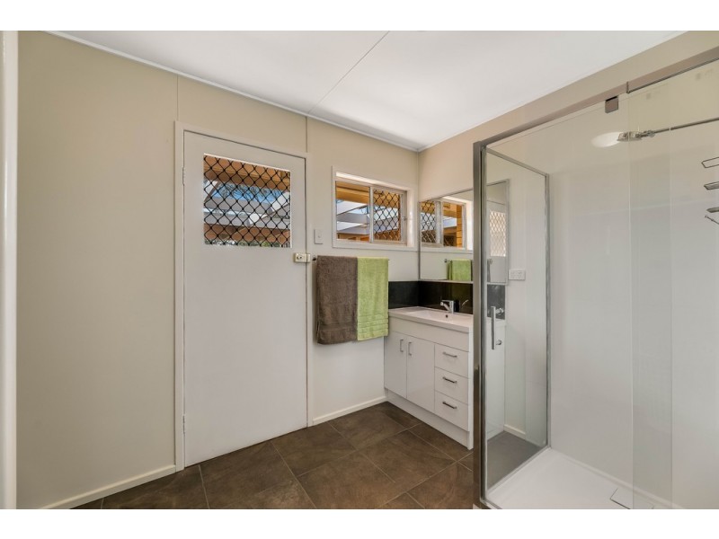 17 Nuss Street, Wilsonton QLD 4350