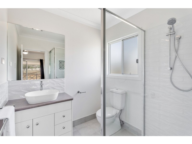 323a Newman Road, Vale View QLD 4352
