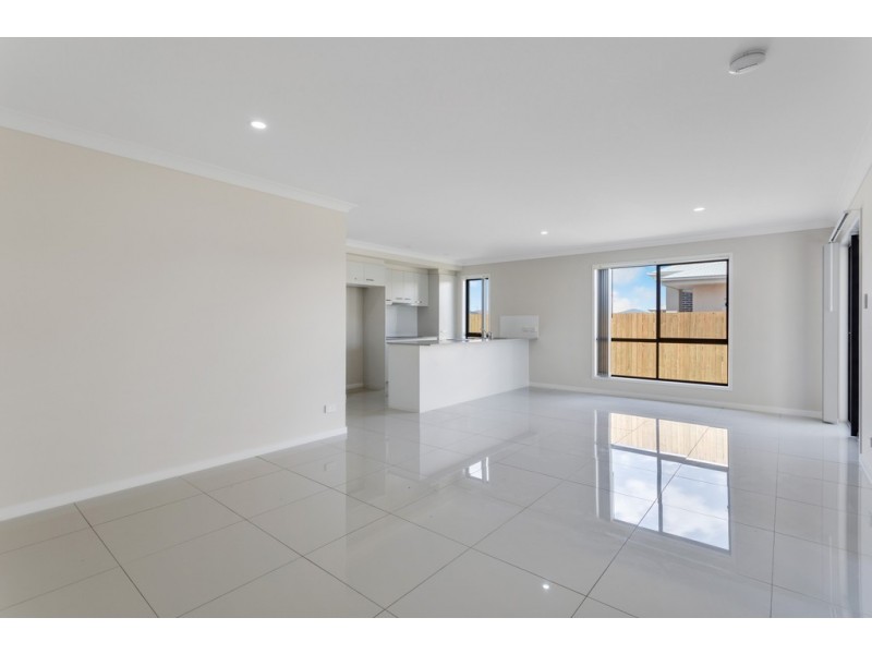 1/118 Magpie Drive, Cambooya QLD 4358