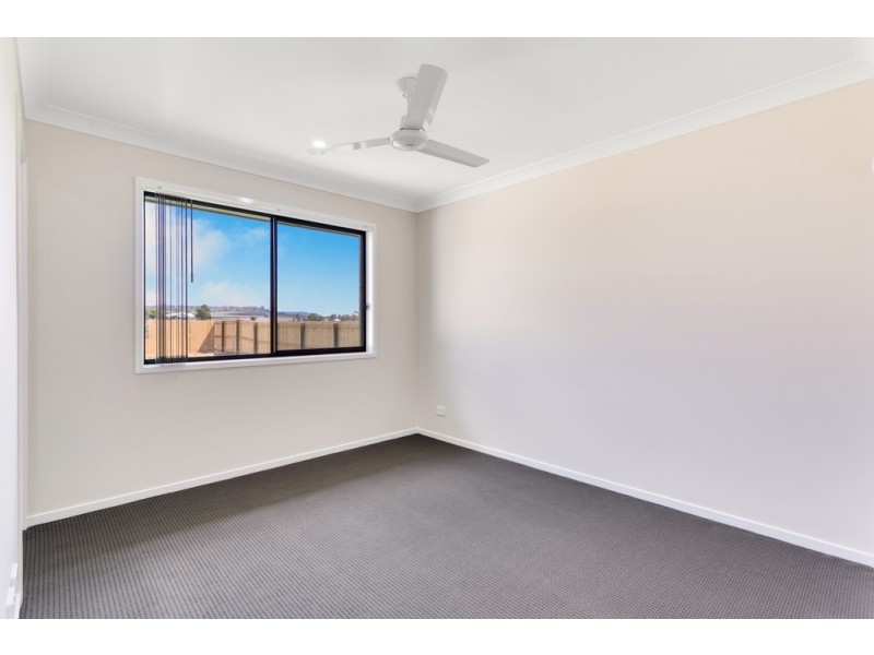 2/118 Magpie Drive, Cambooya QLD 4358